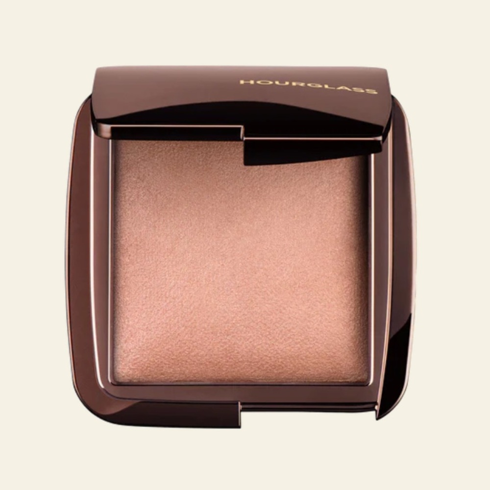 Hourglass Ambient Lighting Powder
